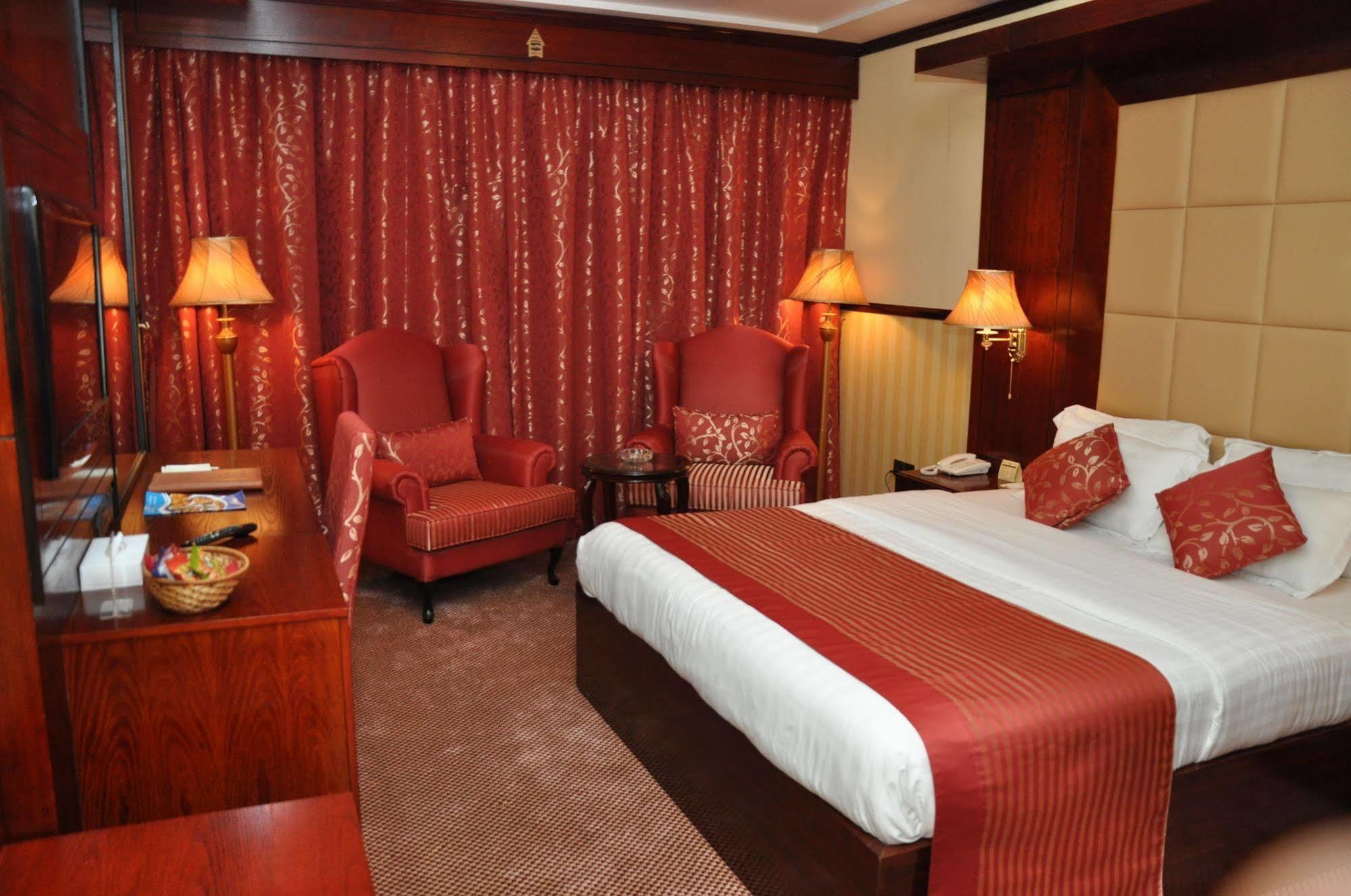 Benta Grand Hotel Llc Dubaj Zewnętrze zdjęcie